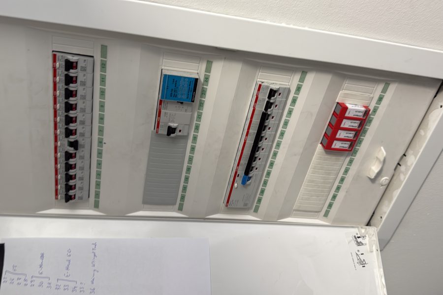 586FA76F-67B1-4854-9C76-CBE8F5E97930