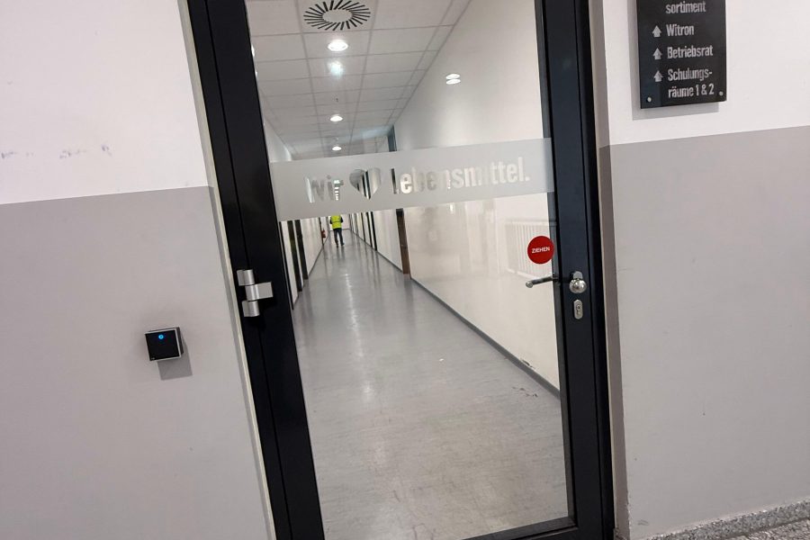 WhatsApp Image 2025-12-31 at 16.24.07 (1)